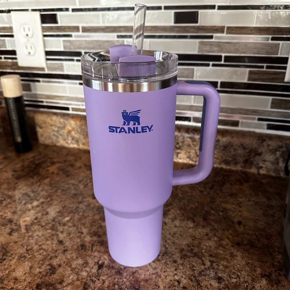 40 oz purple Stanley